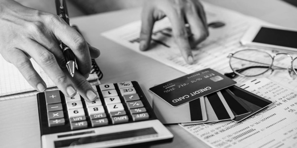 Derecho Concursal / Segunda Oportunidad / Abogados Deudas en Leganés · Reunificar / Reunificación de Deudas Tarjetas de Crédito / VISA
